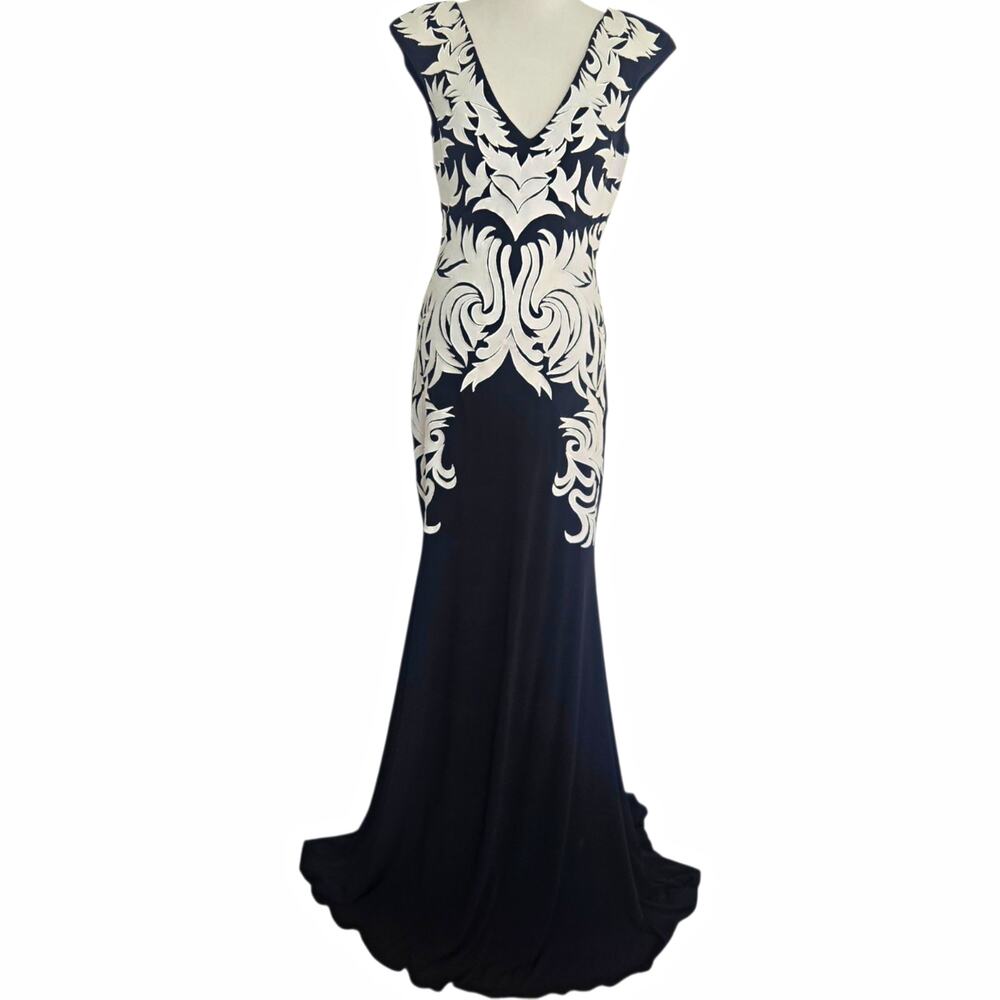 Jovani Womens Formal Gown Plunging Neck Embroidered Gala Occasion Sexy Size 10